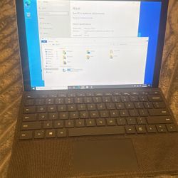 Surface Pro4 with Charger