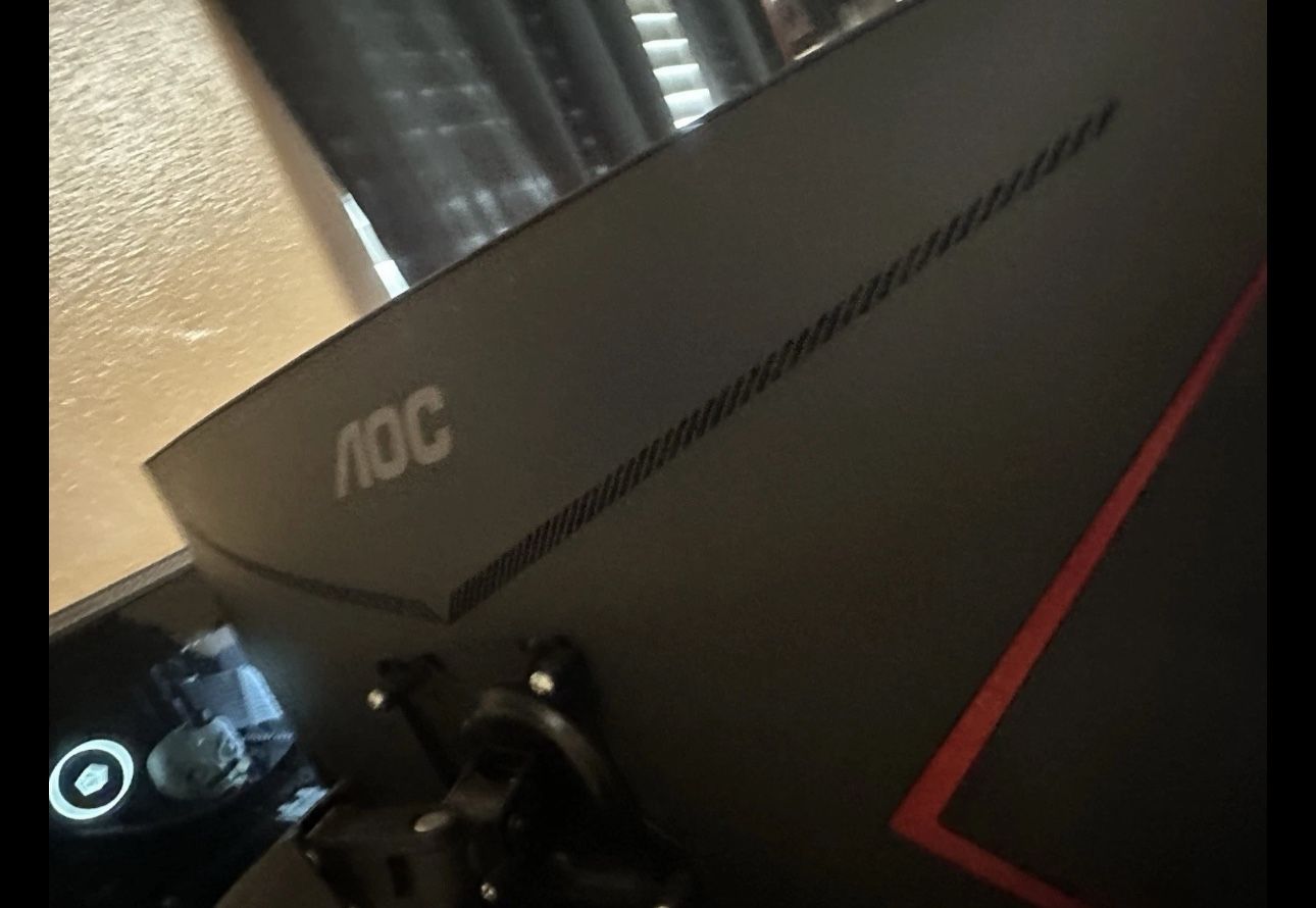 Aoc monitor 27” with 240hz