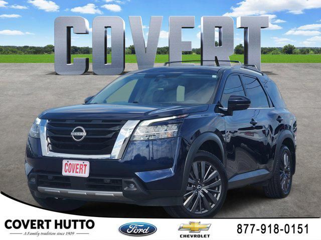 2022 Nissan Pathfinder