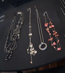 4 Pre-owned Necklaces