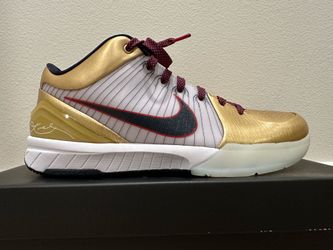 Kobe 4 Protro Gold Medal 10.5 (New)