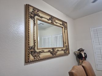 Wood Framed Mirror. 