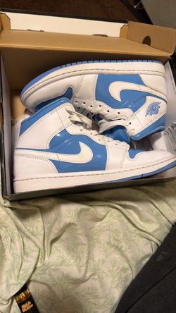 Jordan 1s mid se size (8)