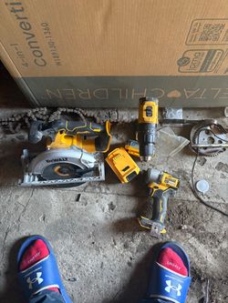 Dewalt set