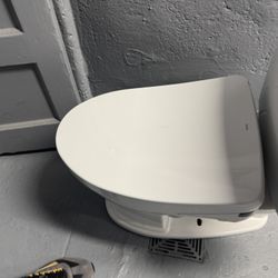 Toto Electric Water Toilet Seat