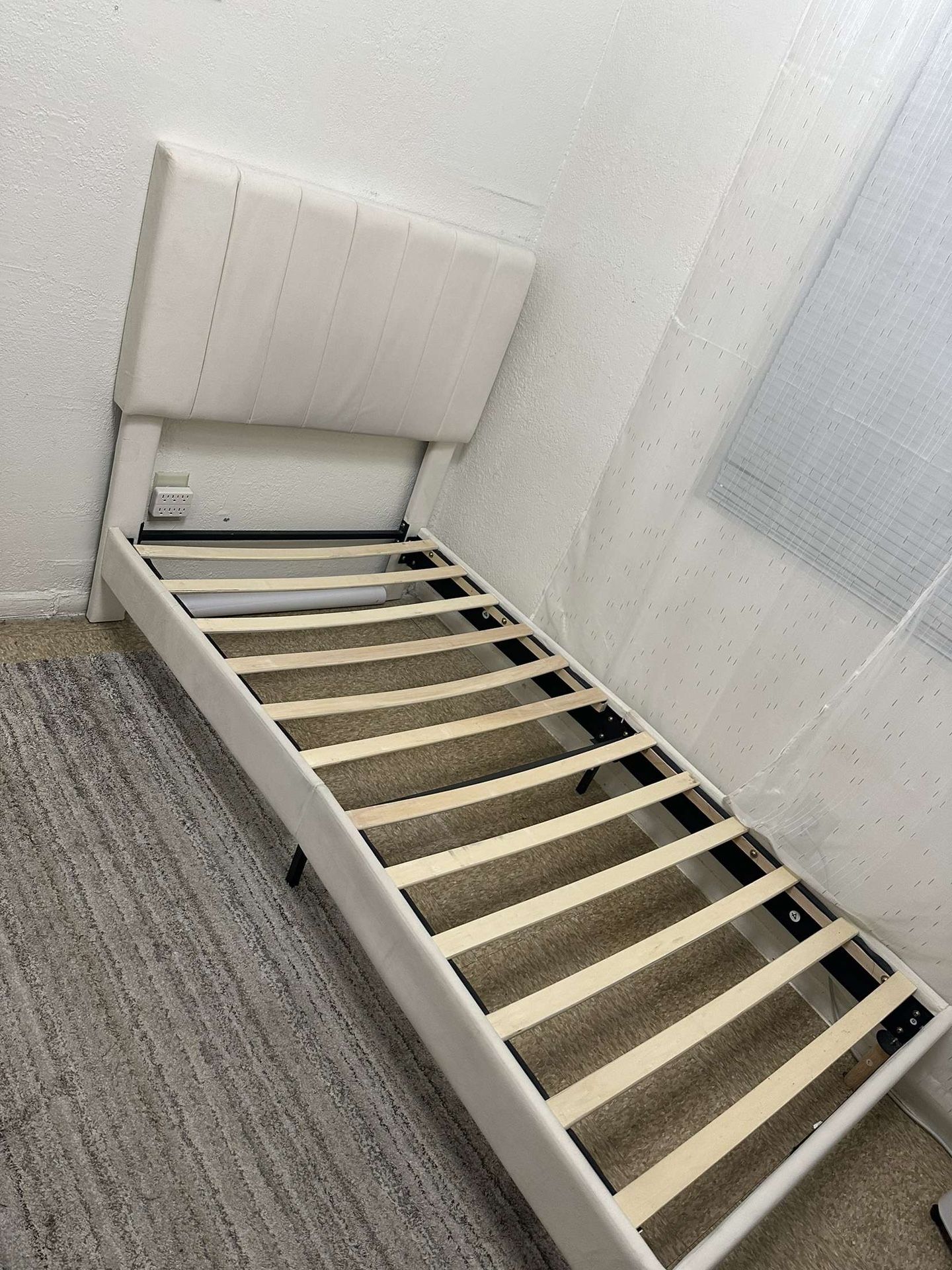 Twin Bed