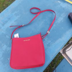 Michael Kors Jet Set Travel Chilli Cross Body Purse New