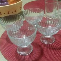 GLASSWARE 4 Pc.