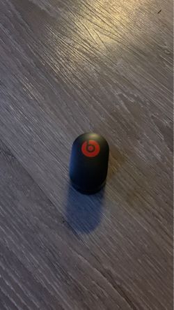 Beats charging head