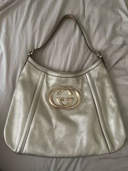 Authentic ( REAL REAL ) Gucci leather  gold bag