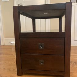 🔥 Gorgeous Espresso Wood Side Table – Solid, Stylish & Spacious! 🔥