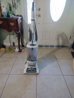 Shark N V356 E S2 Navigators LIFT Away Professional Upright Modelo E NV356 Ev5!  Vacuum With Swivel Steering Hepafilting pet Power Blower Dusting SN Z