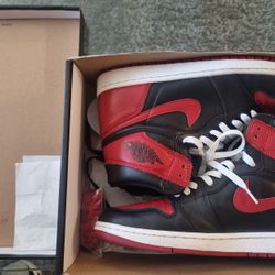 2016 BANNED BREDS JORDAN 1 SIZE 11 