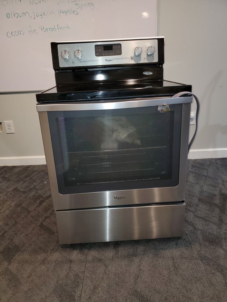Whirlpool electric range with Frozen Bake technology Oven/stove top - 5.3 cu.