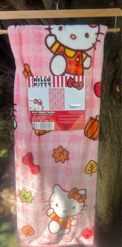 Hello kitty Fall Blanket