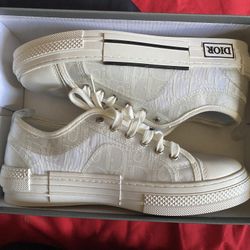 b23 low top all white