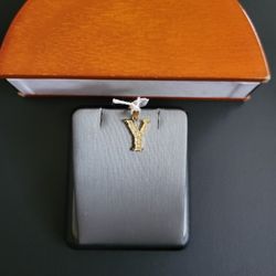 10k Gold Pendant