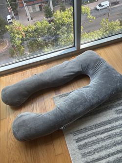 U-Shaped Full Body Pregnancy Pillow