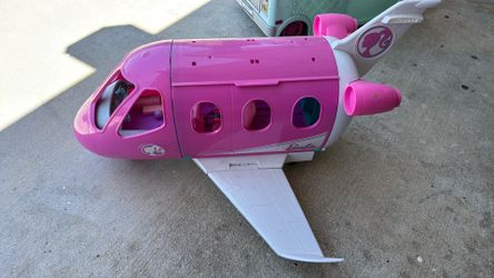 Barbie air plane