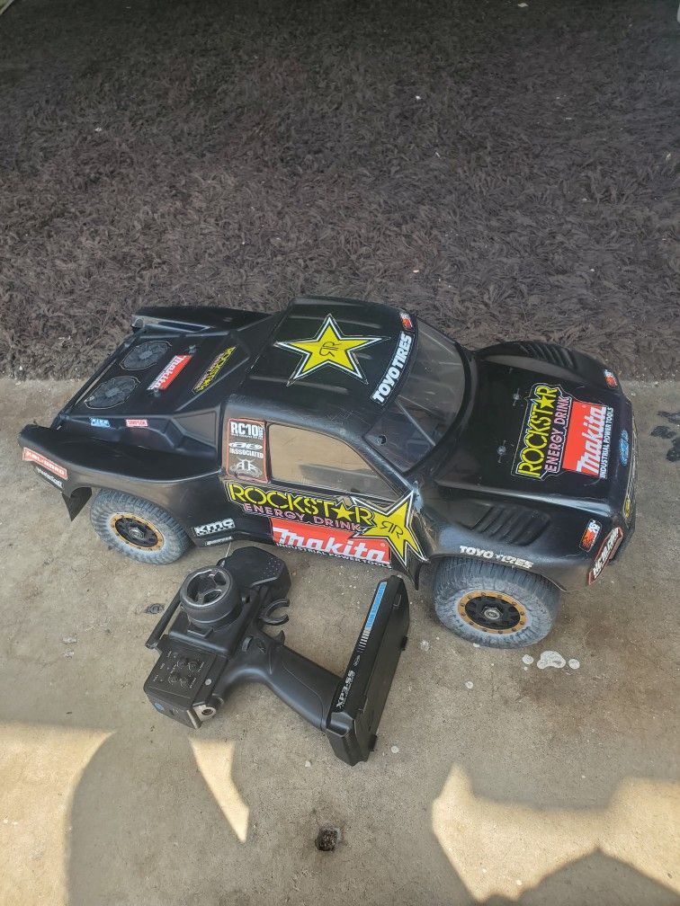 RC Car Team Associated Sc8e
