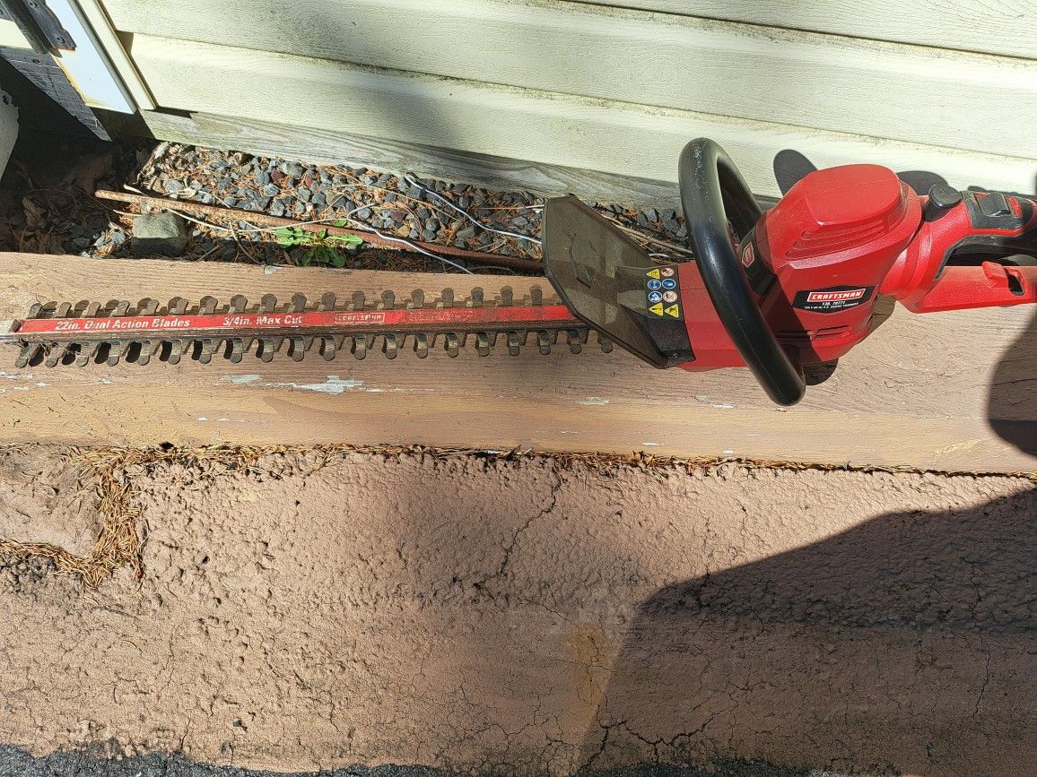 Craftsman 22" Hedge Trimmer Electric Corded