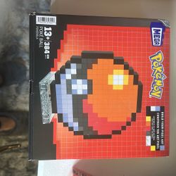 Pokémon Poke Ball Pixel Art 