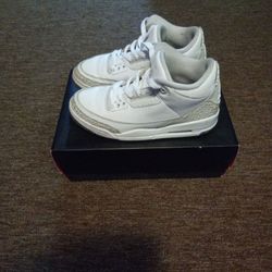Pure white Jordan 3s