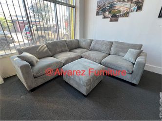 Sectional sofa with ottoman
