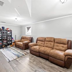 Couch & Loveseat 