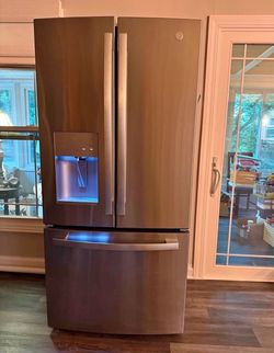 GE French Door Refrigerator