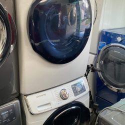 Samsung Washer And Gas Dryer Set For $700