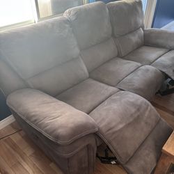 ELECTRIC RECLINER SOFA COUCH WITH USB