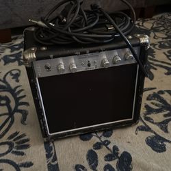 First act m2a-110 guitar amp with cord