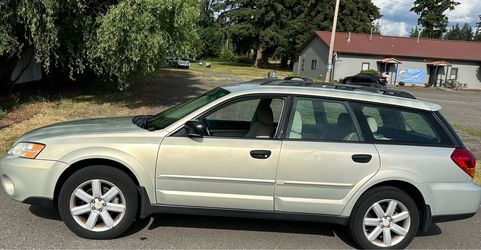 2007 Subaru, Outback AWD runs great!