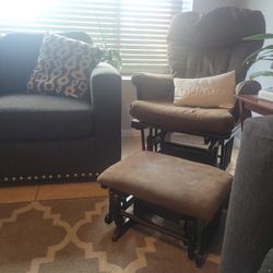 Rocking Chair With Rocking Step 