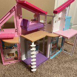 Barbie Dream house Adventures Doll House