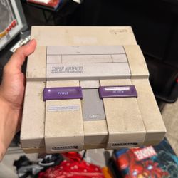 Nintendo SNES Console