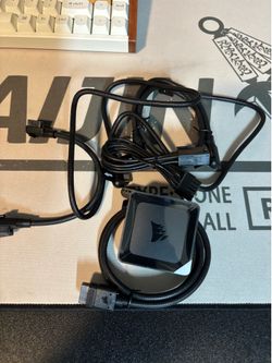 Corsair ICue Fan Hub + Cables