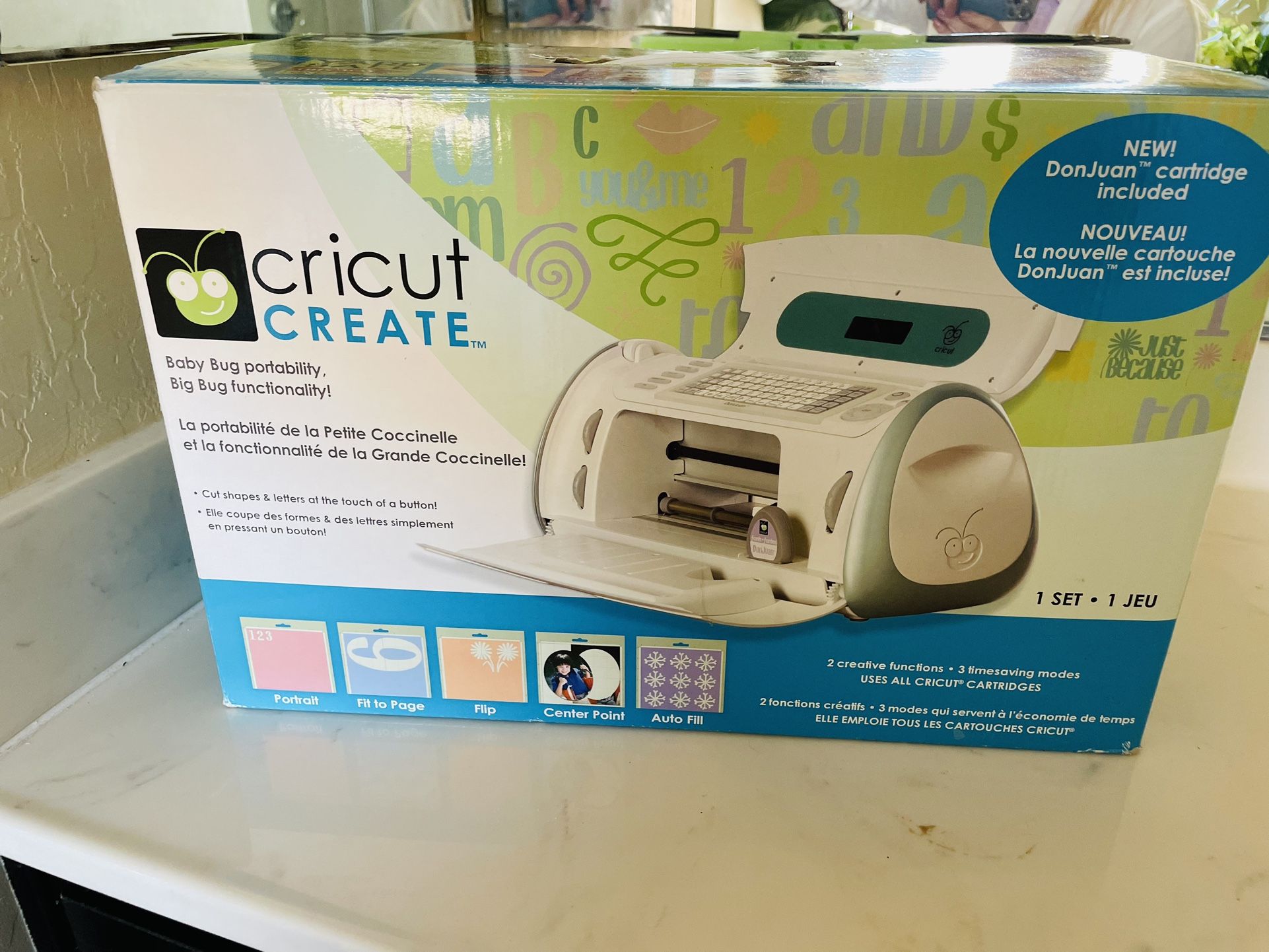 Cricut Create Cutting Machine Model CRV20001 Pre-Owned, Fully Functional 