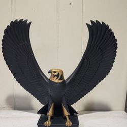 RARE Franklin Mint Falcon Of The Nile Black Porcelain Egyptian Statue