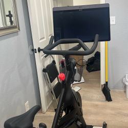 Peloton Bike
