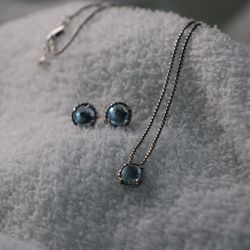 David Yurman Chatelaine Pendant & Earrings (Blue Topaz & Sterling Silver)