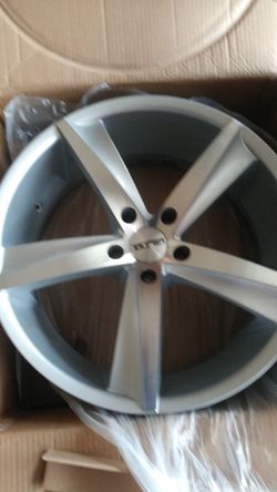 Brand new 20 in touring rim