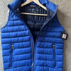 Tommy Hilfiger Men's Legacy Lightweight Packable Puffer Vest