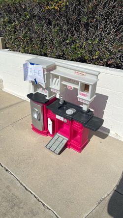 Free Kids Kitchen