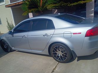 2005 Acura TL