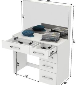 💄💋👄💅🏼Limited stock available SALE SALE!!! VANITY!!!!