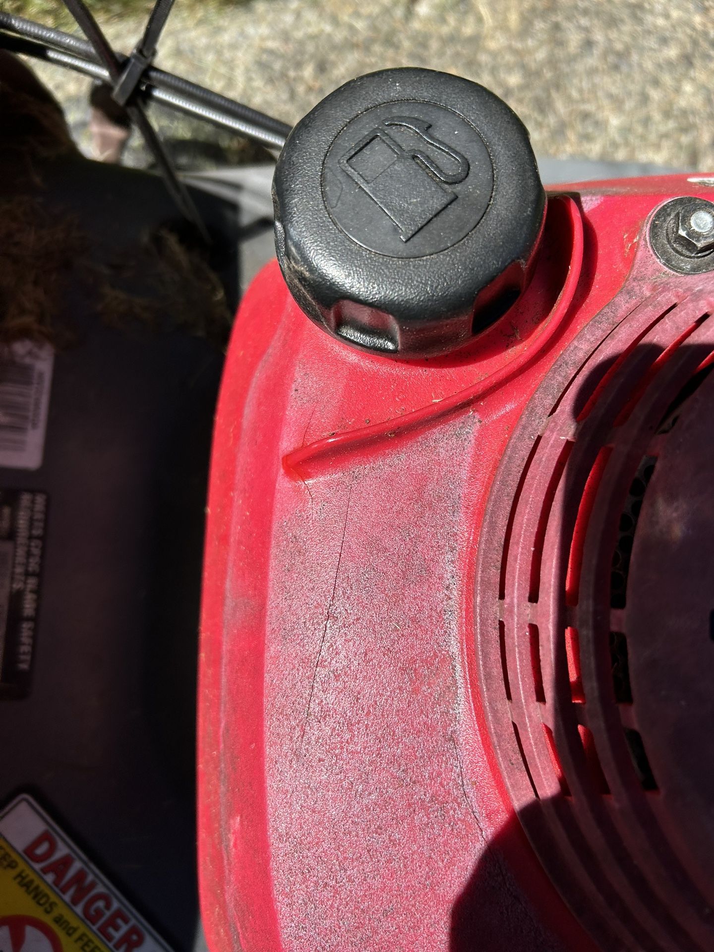 Free honda harmony II HRT216 Lawnmower for Sale in Redmond, WA OfferUp
