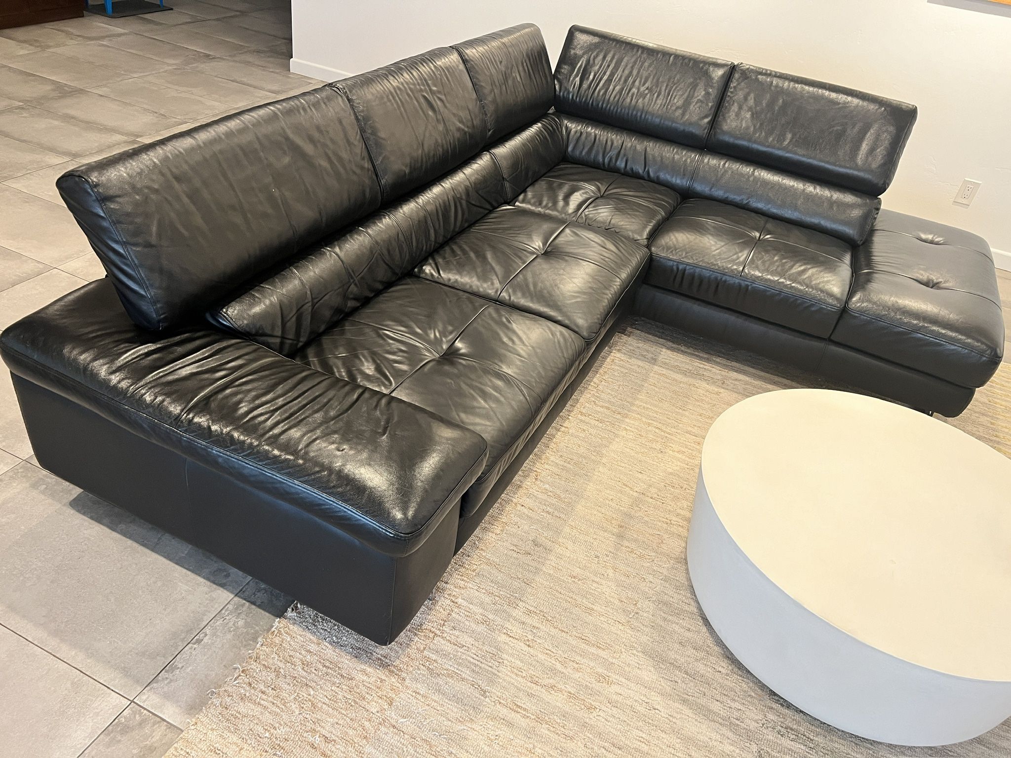 Sectional, Leather, Black