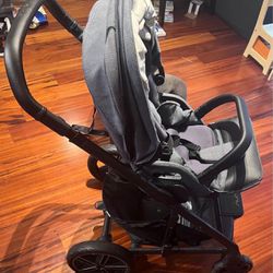 Nuna Mixx Stroller and Pipa Infant Car seat travel set